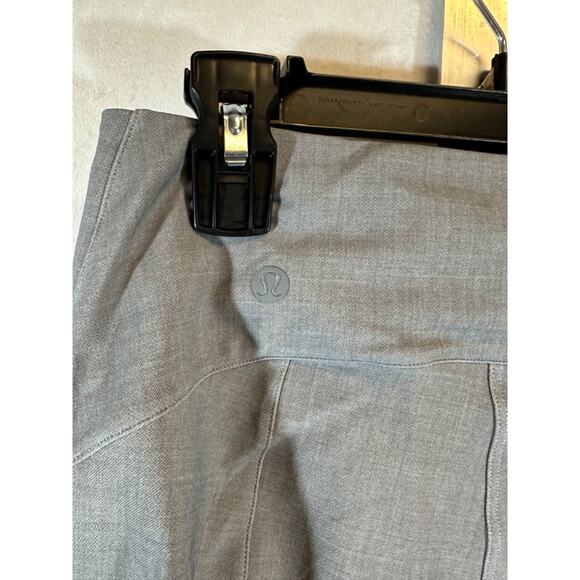 Women 4 Lululemon business casual pull on pants gray Full Length Nylon Blend C25 - Picture 4 of 7